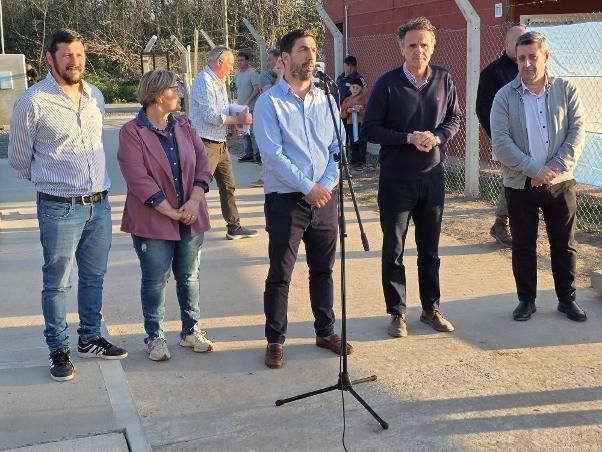 SE INAUGURO LA OBRA DEL COLECTOR CLOACAL.-