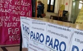 NO HAY ACUERDO ENTRE DOCENTES UNIVERSITARIOS Y GOBIERNO NACIONAL.-